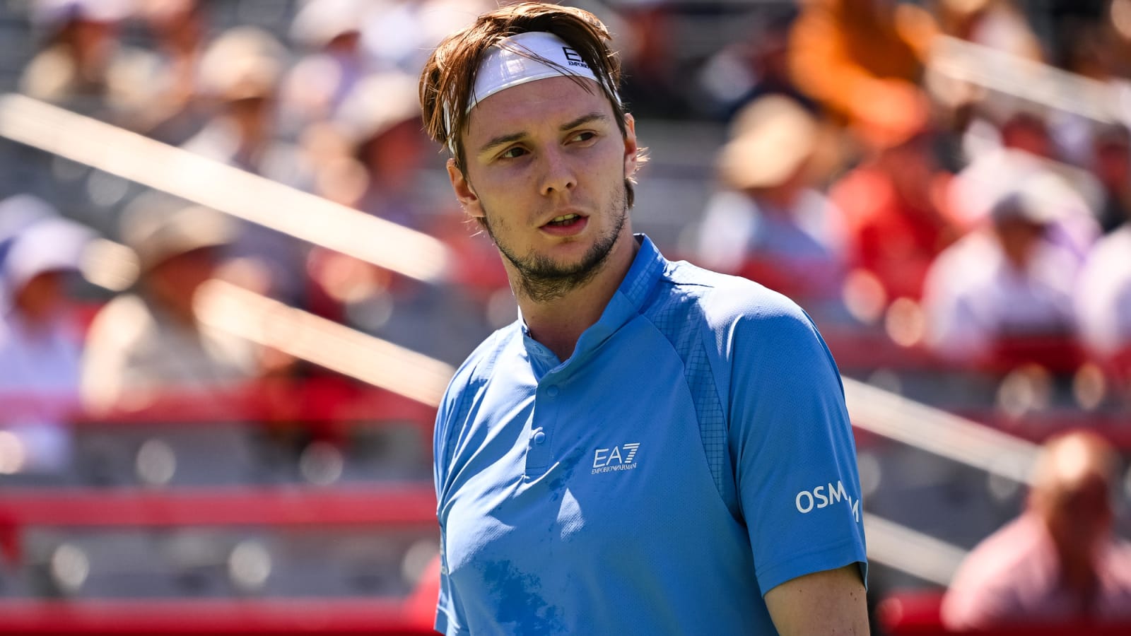 Alexander Bublik almost creates a once-in-a-lifetime shot against Ben Shelton on match point at the National Bank Open