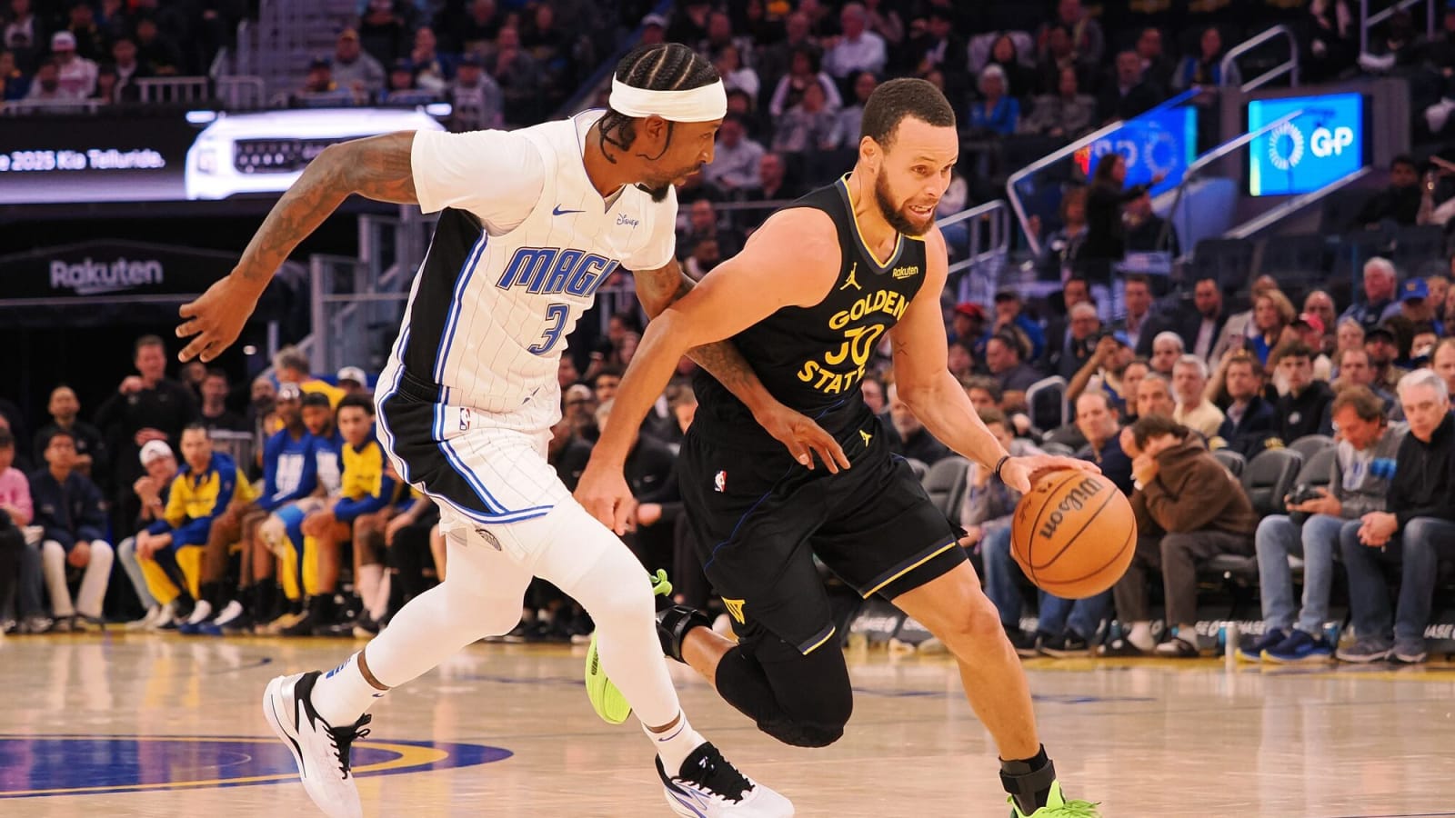 'He Might Drop 200 Points': Steph Curry Referenced In Kendrick Lamar’s Spat With Drake By Kanye West