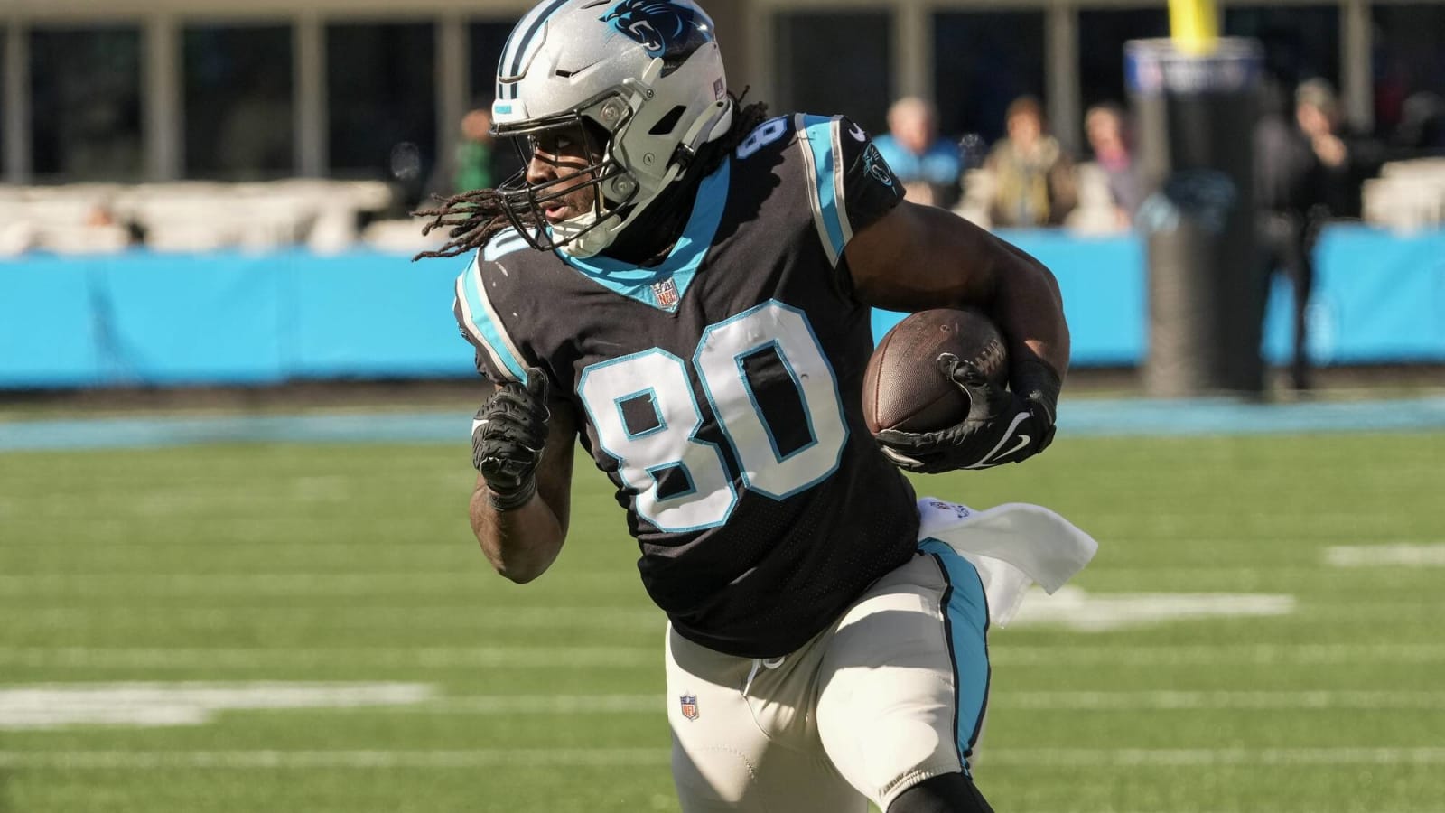 Carolina Panthers Tight End Will Take A Pay Cut | Yardbarker