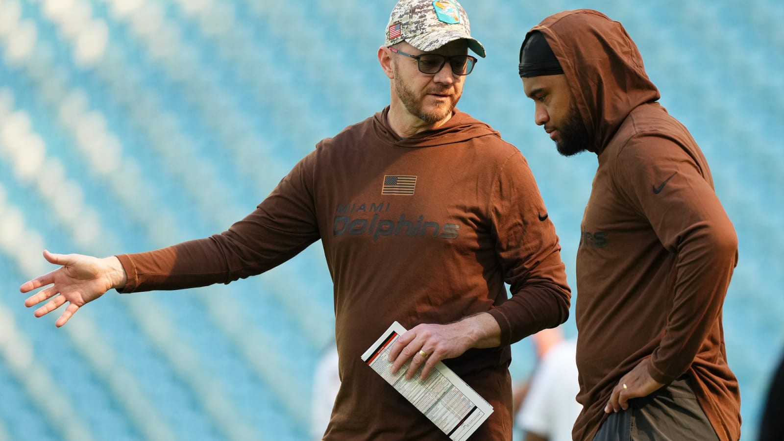 Raiders Interviewed Dolphins QBs Coach Darrell Bevell For OC Job