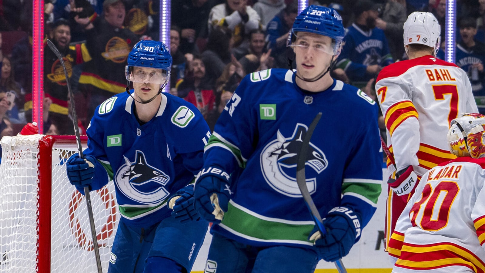 Canucks recall Lekkerimäki, reassign Bains to AHL Abbotsford