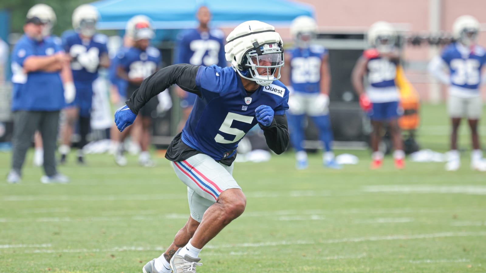 Lions signing this veteran receiver to active roster