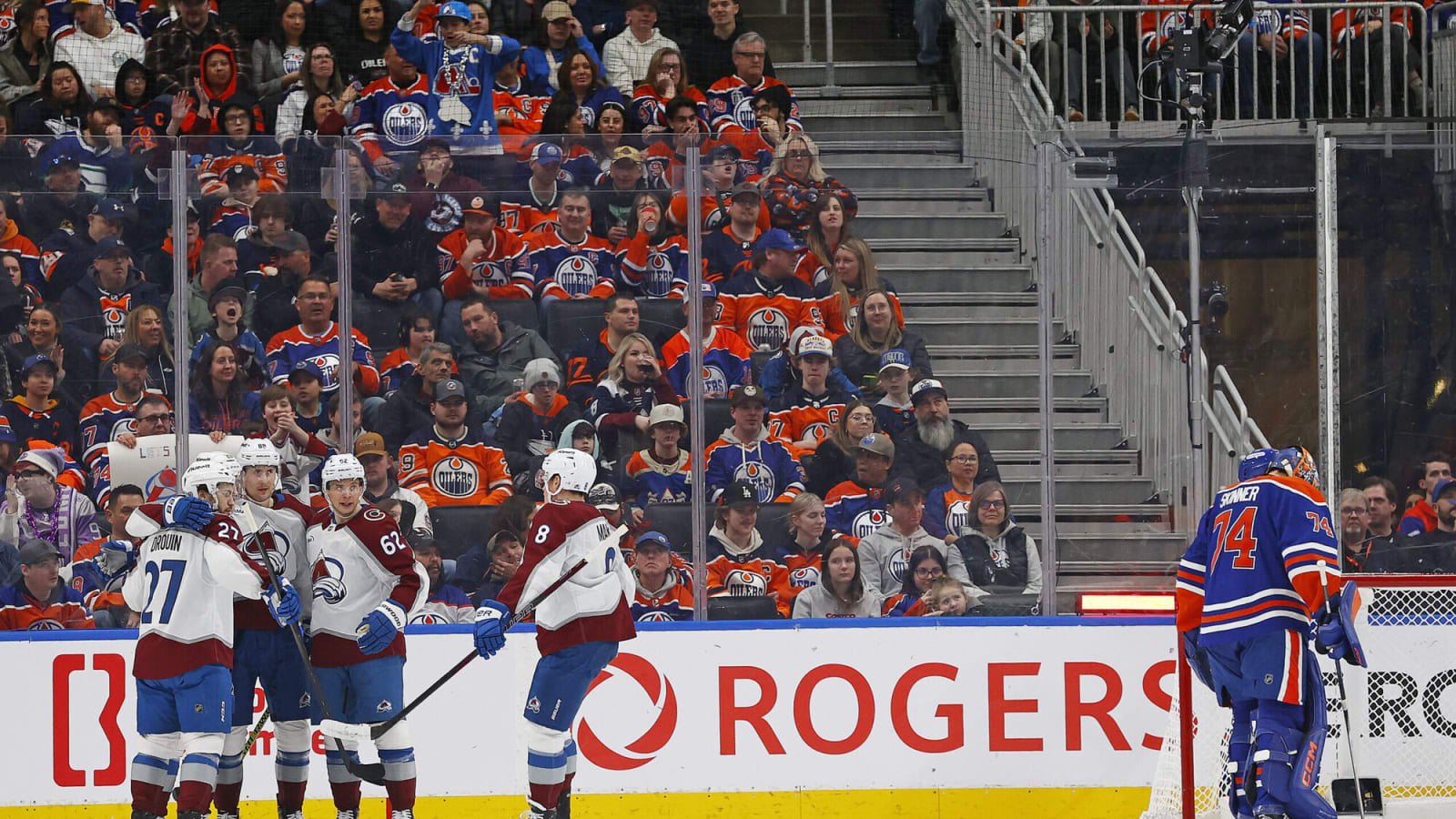  Goaltending Jekyll and Hyde costs Oilers against Avalanche