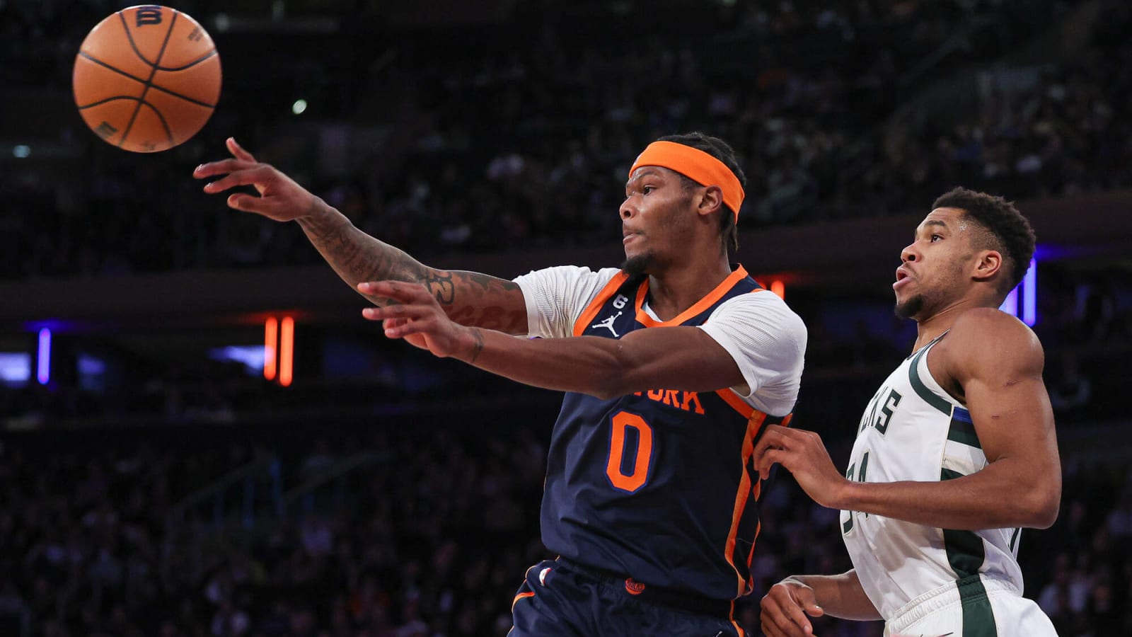 Bucks, Lakers Pursuing Knicks’ Cam Reddish Trade