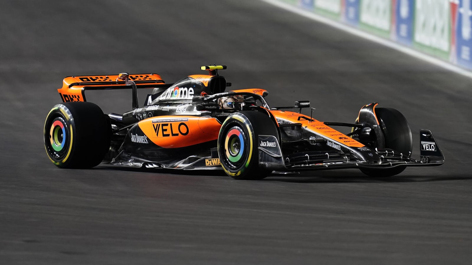 Norris: Revised McLaren F1 car quicker but has same issues