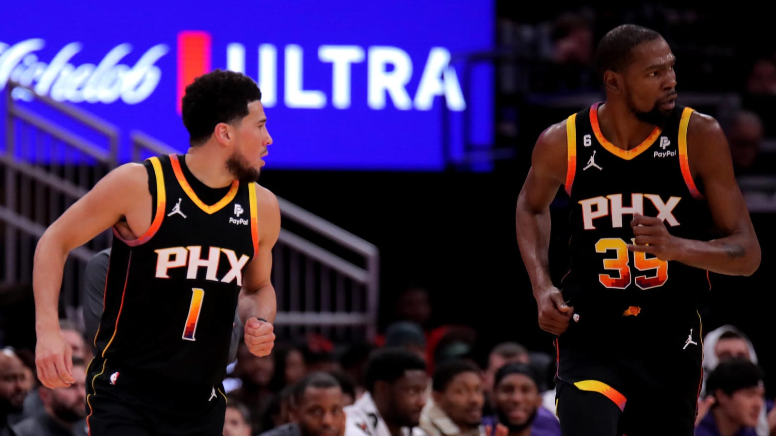 Suns-Hornets Uniform Matchup