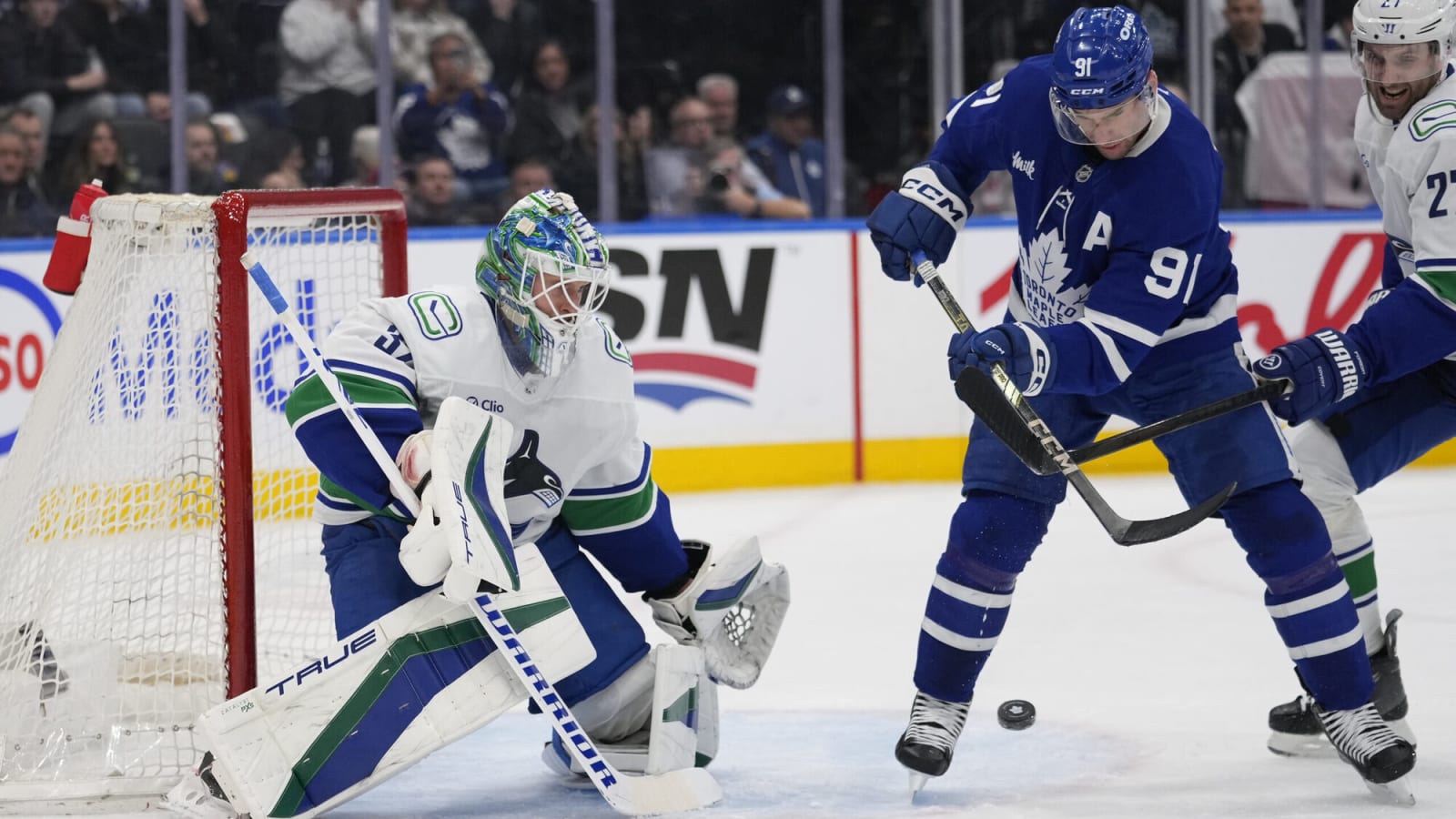 Berube says Maple Leafs weren’t ‘connected’ in shutout loss to Canucks
