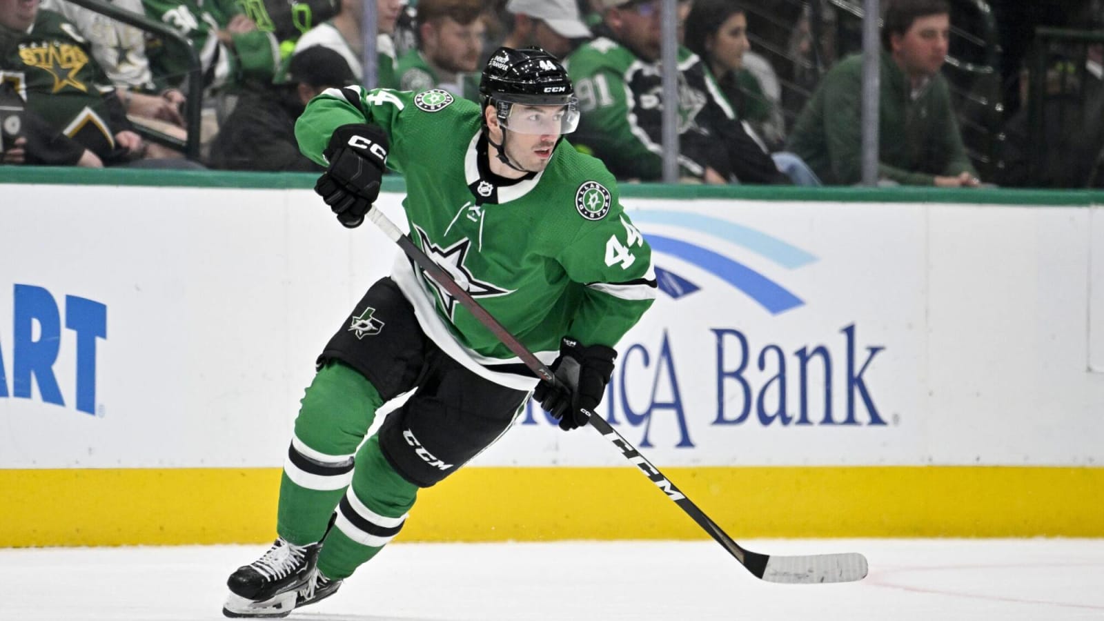 Calgary Flames claim Joel Hanley on waivers from Dallas Stars