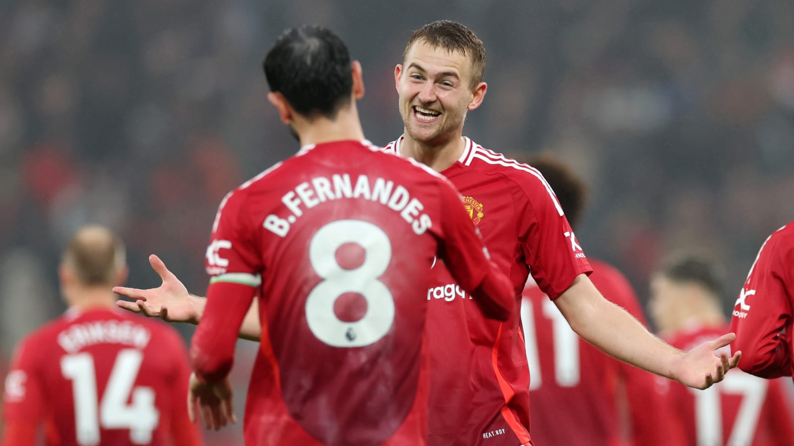Obnoxious Bruno Fernandes is part of the problem as journalist noticed what he did to Man Utd teammate
