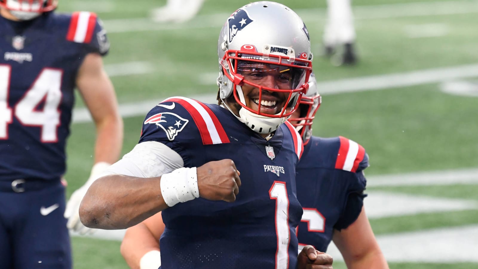 Cam Newton returning to Pats looking more likely?