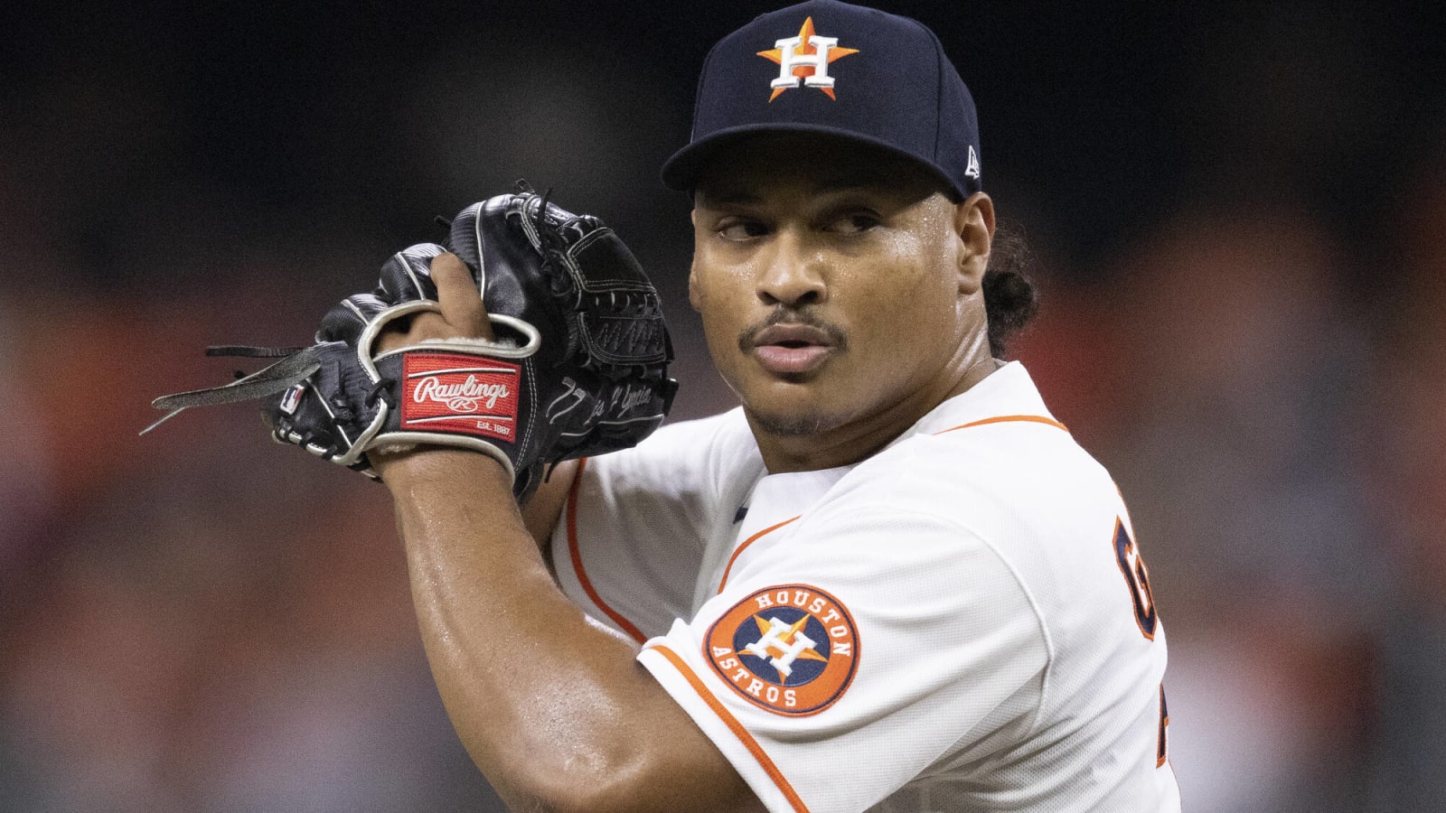 Luis Garcia's windup  Astros vs Red Sox 