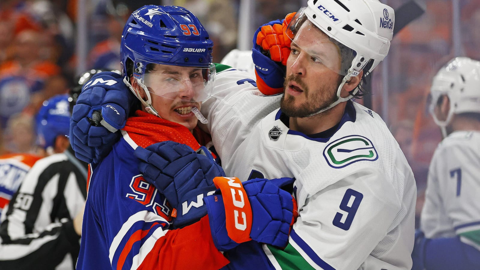 Paterson’s Point(s): Thoughts on Canucks-Oilers as the temperature rises through three fiercely-contested games