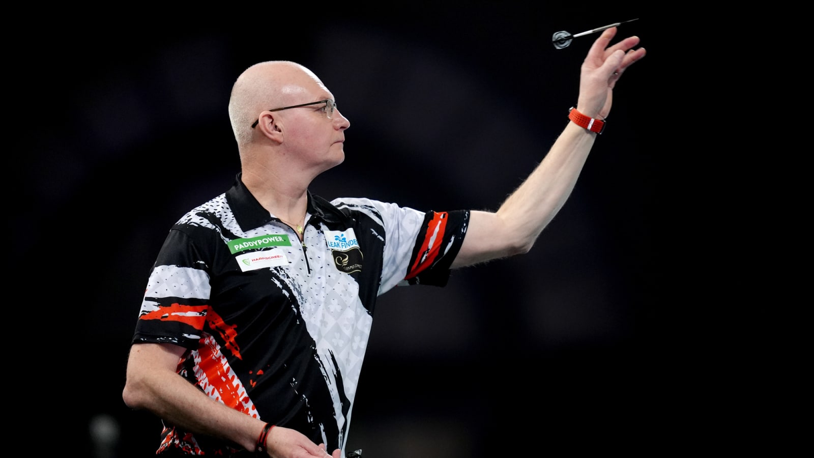 Former darts star fires shots at PDPA chairman Peter Manley