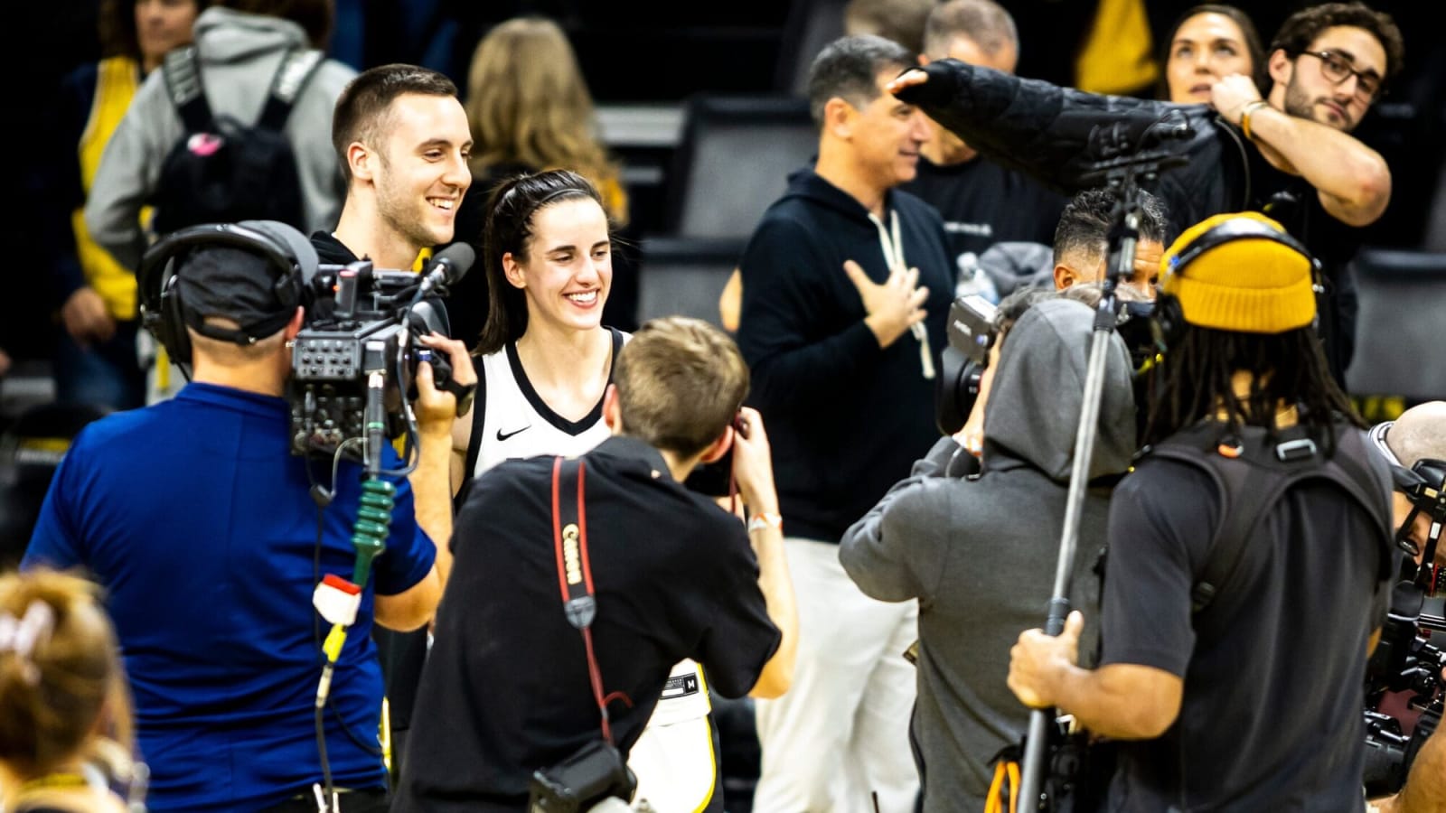 Caitlin Clark Gets A Shoutout From BF Connor McCaffery After Gifting Butler Players With Kobe Shoes