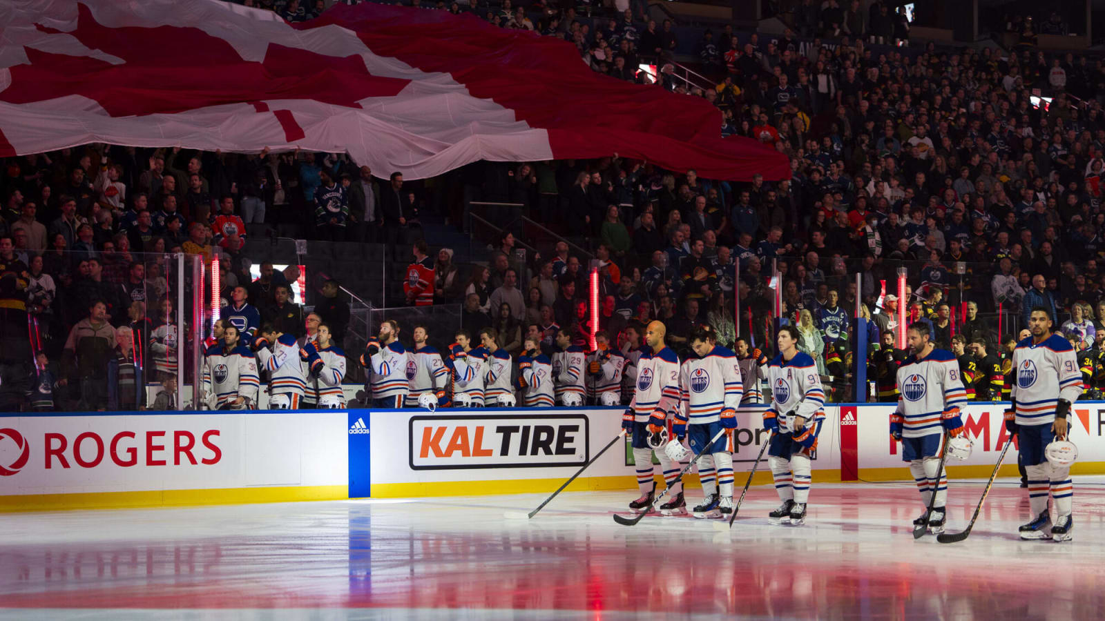 Edmonton and Vancouver to meet in playoffs for first time since 1992