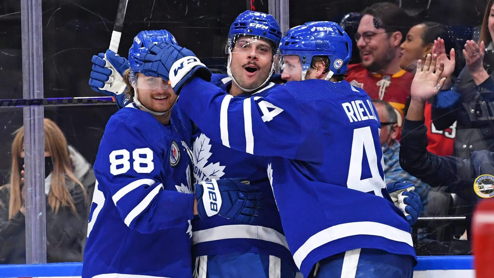 Dear Santa: 5 Maple Leafs wishes for Christmas