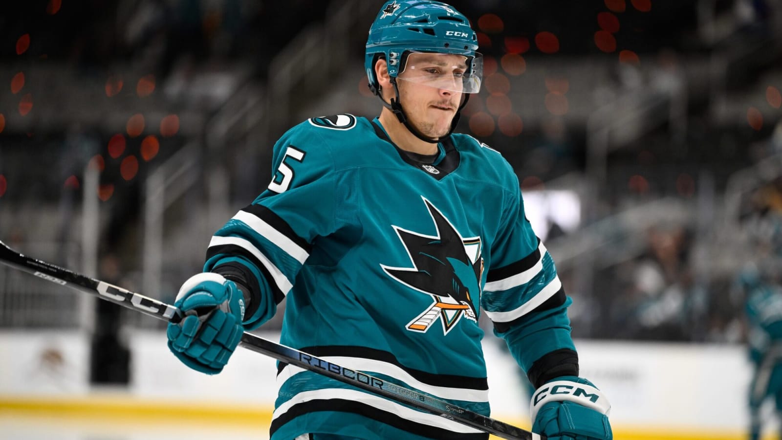 Maple Leafs place defenceman Matt Benning on waivers