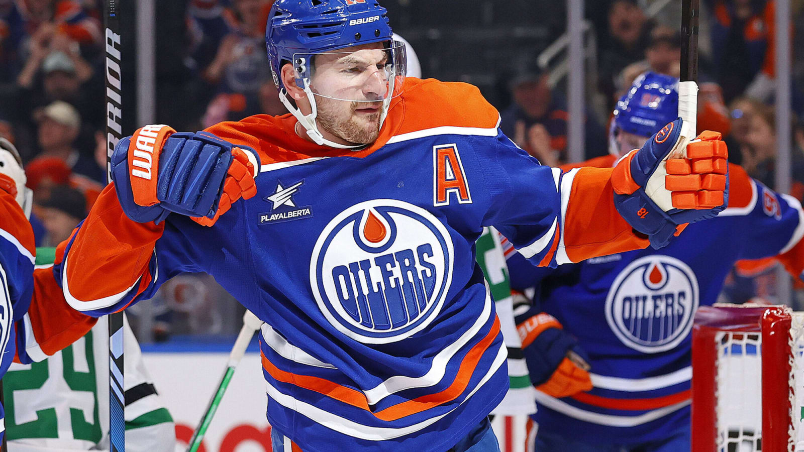 Fire in their bellies nearly push Oilers over Stars