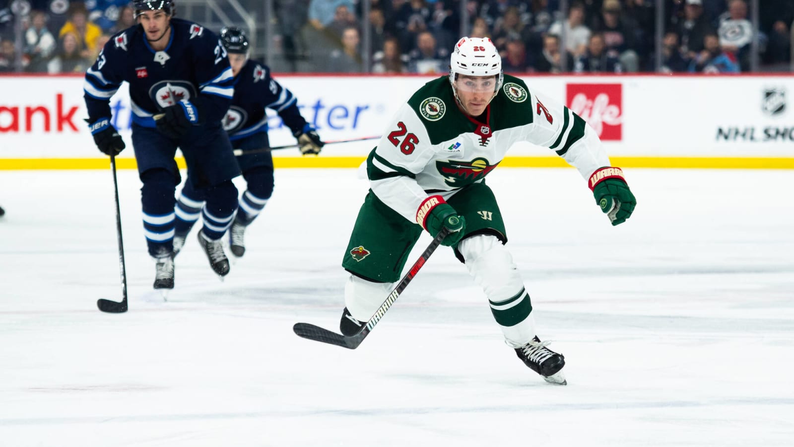 Maple Leafs Add Connor Dewar in Trade With Wild