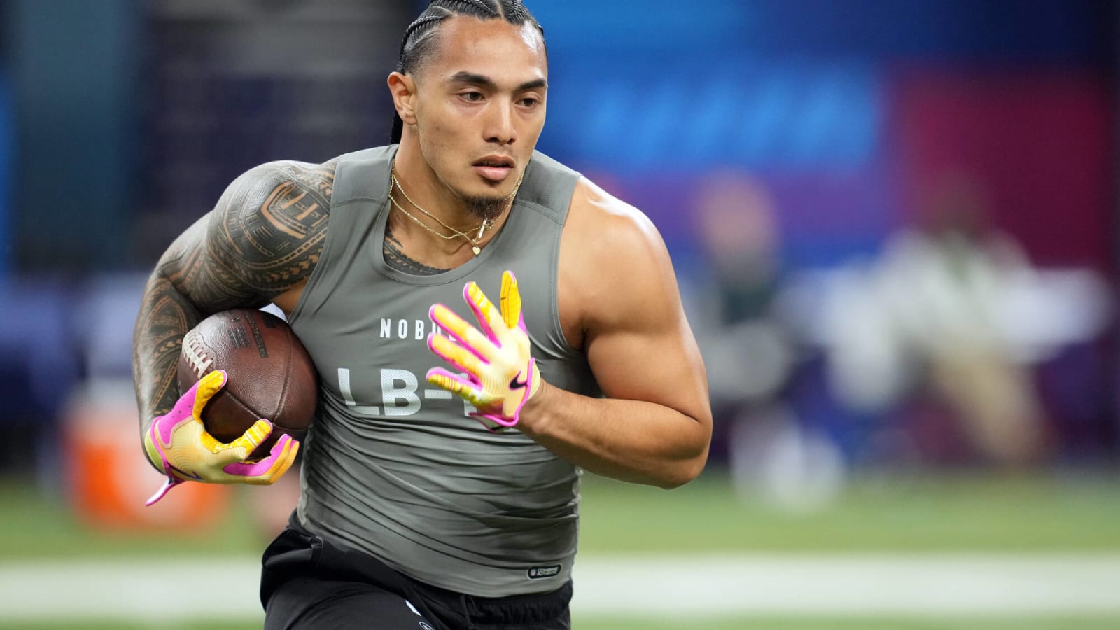 Cowboys fill a big need, draft Notre Dame LB Marist Liufau with the 87th pick