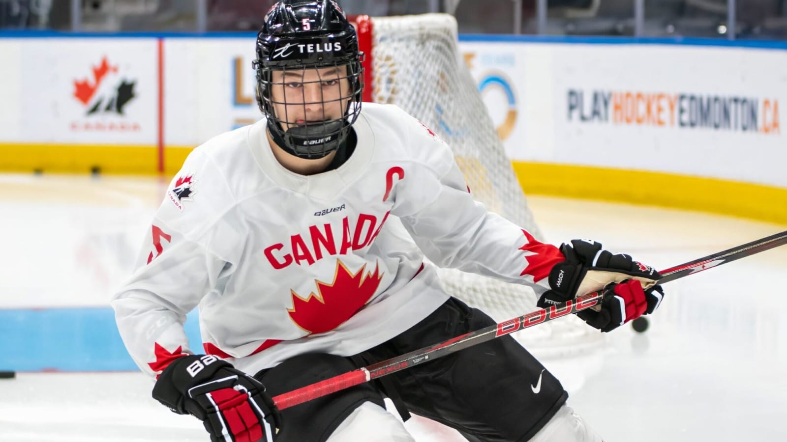 Top 2025 NHL Draft prospect Matthew Schaefer to miss remainder of 2025