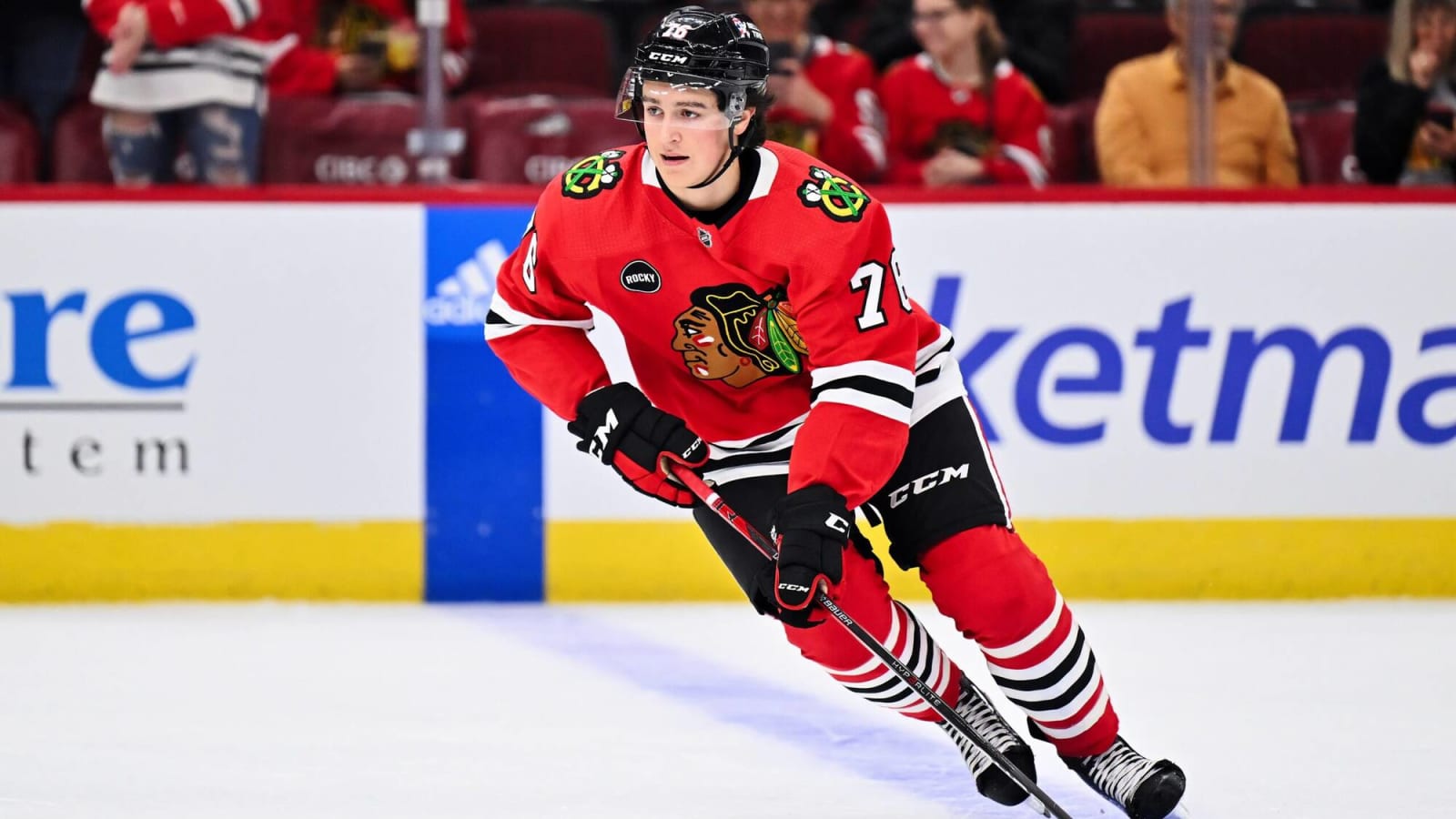 Chicago Blackhawks sign forward prospect Nick Lardis to entry-level contract