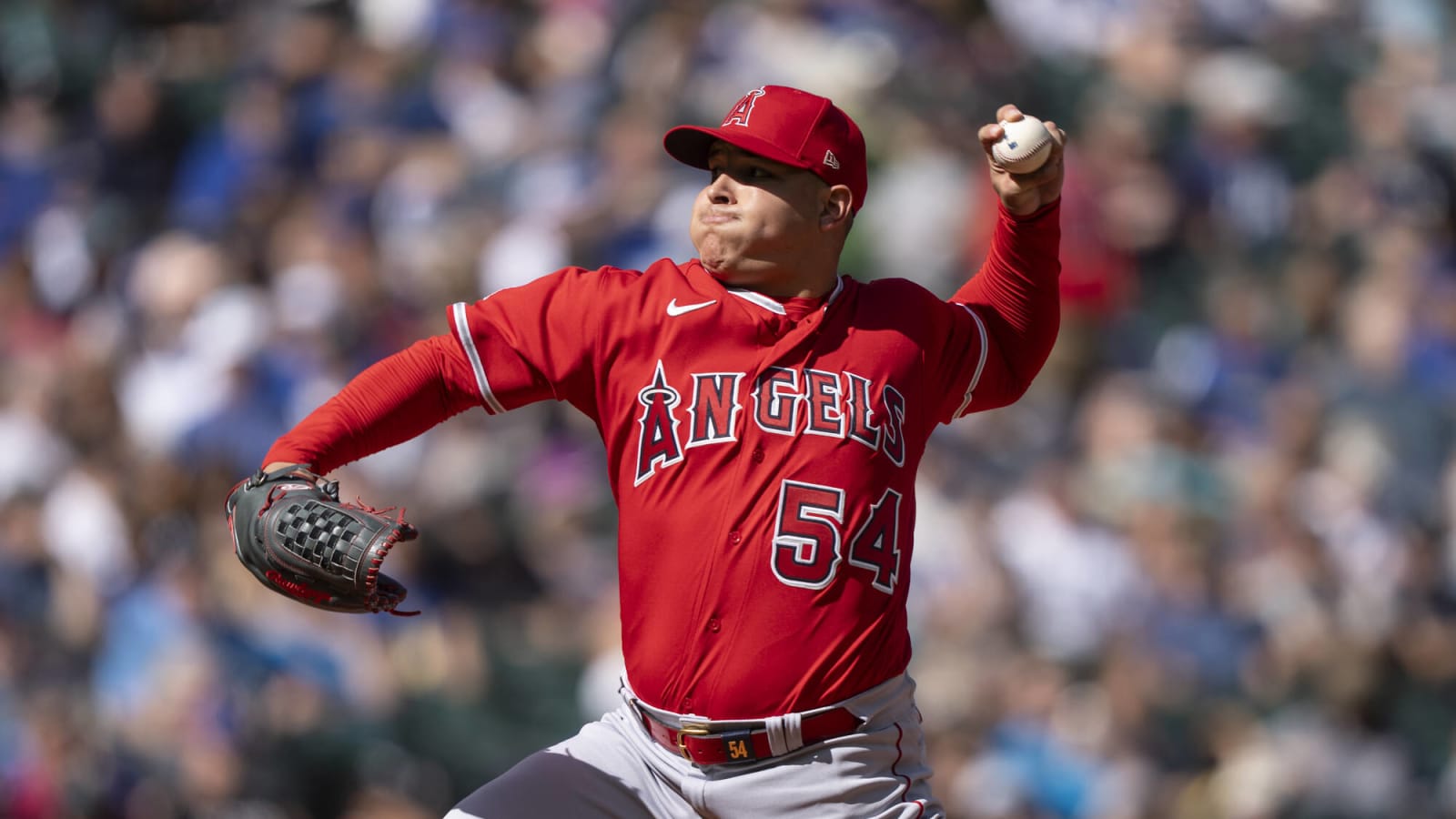 Angels win arbitration case against LHP