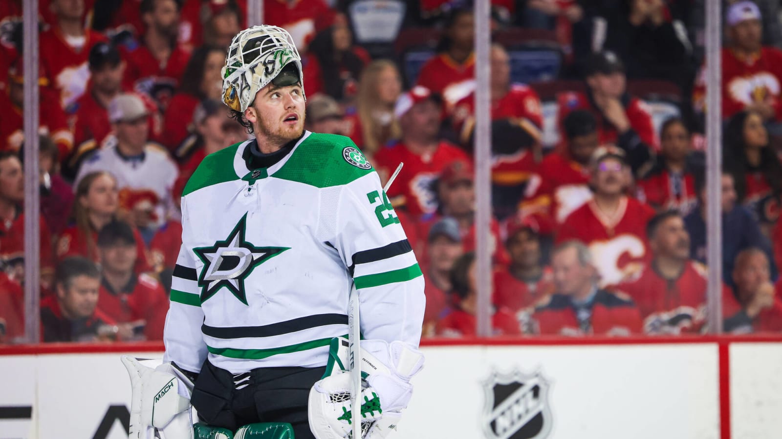 Stars Sign Jake Oettinger To 3-Year Contract Extension