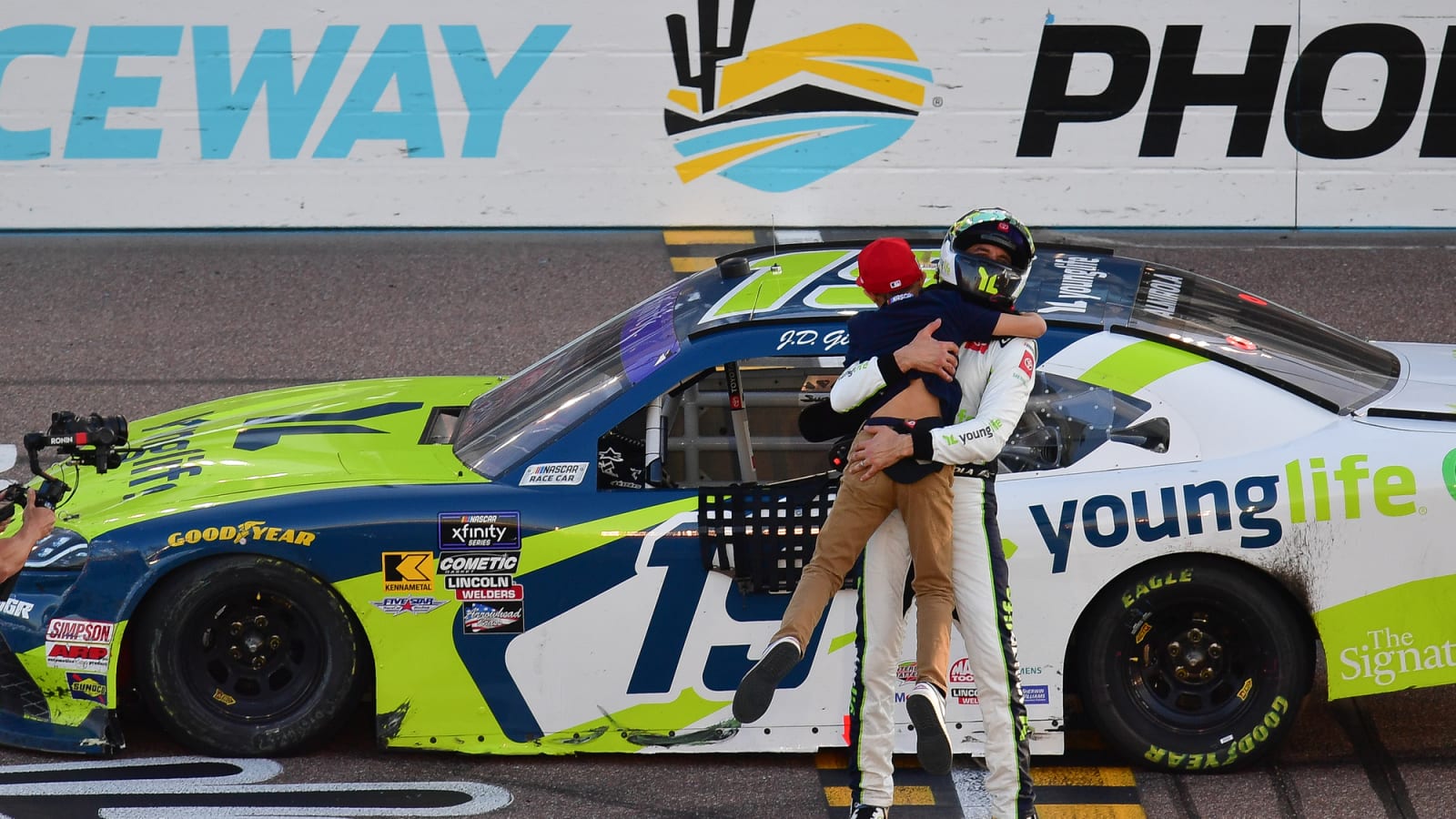 Fans furious after Almirola’s GovX200 win over Arizona native at Phoenix Raceway