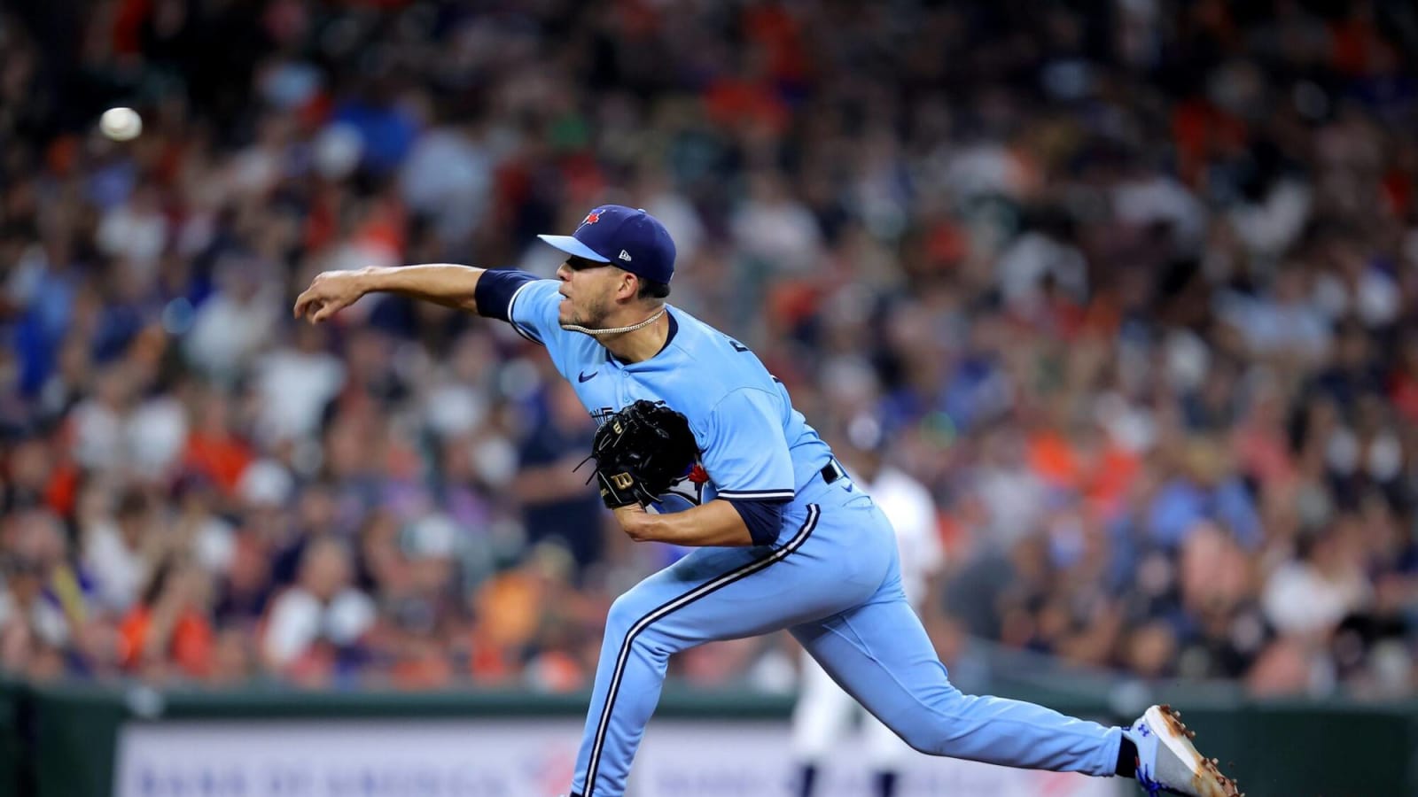 Blue Jays bats can’t come through for José Berríos as Astros take series finale with 8-1 win