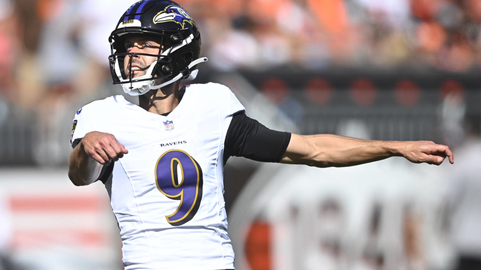 Watch: &#39;Justin Tucker Did What?!?!&#39; NFL Analyst Makes Big Ravens Blooper