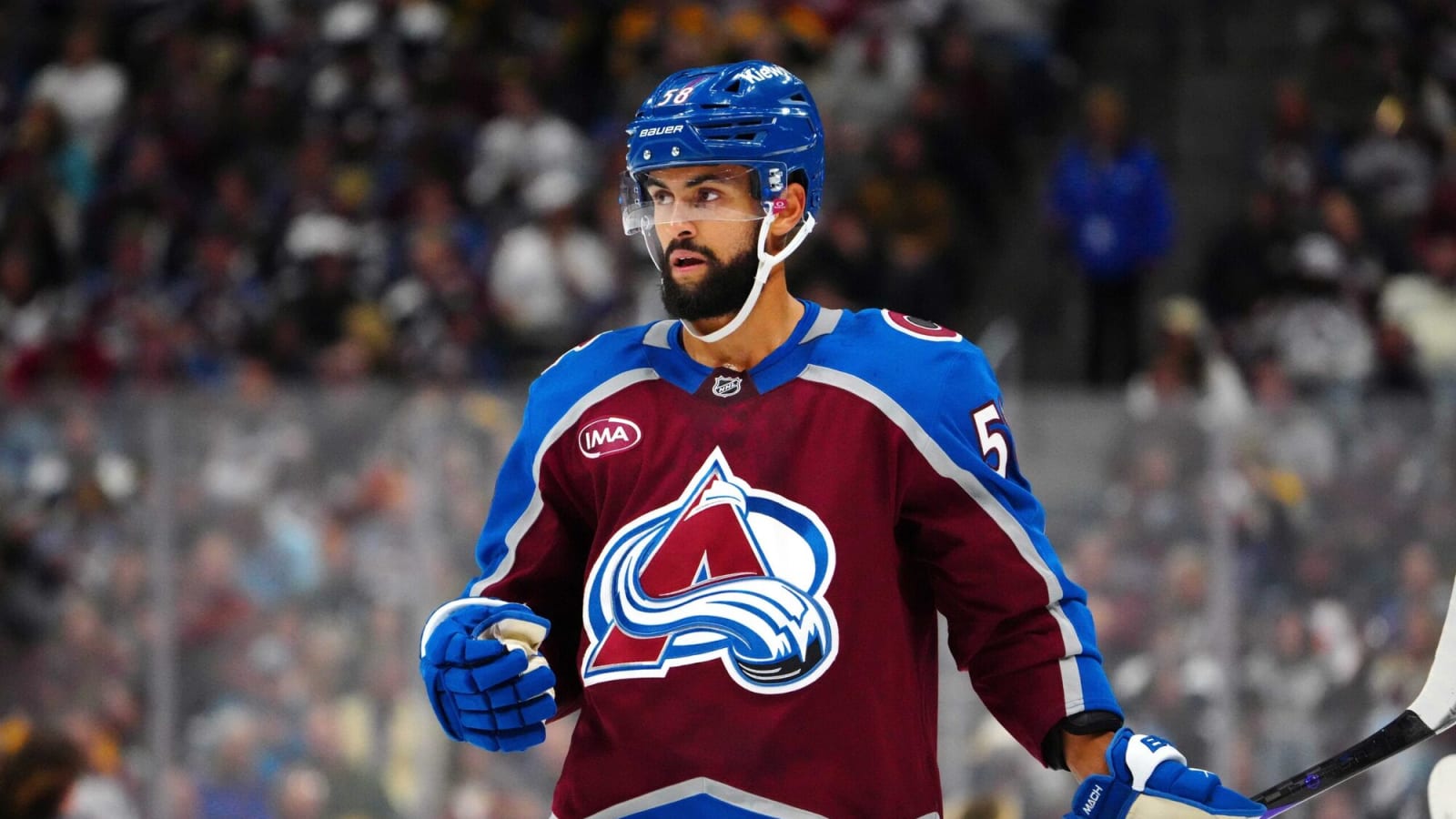 Hurricanes sign Kylington, Smith to professional tryout deals
