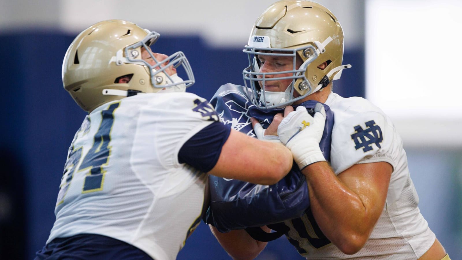 Ashton Craig and Joe Otting in drill at Notre Dame practice