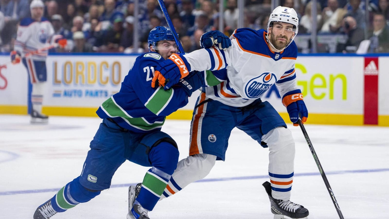 ‘We want penalties called:’ Oilers head coach Kris Knoblauch talks Game 2 refereeing