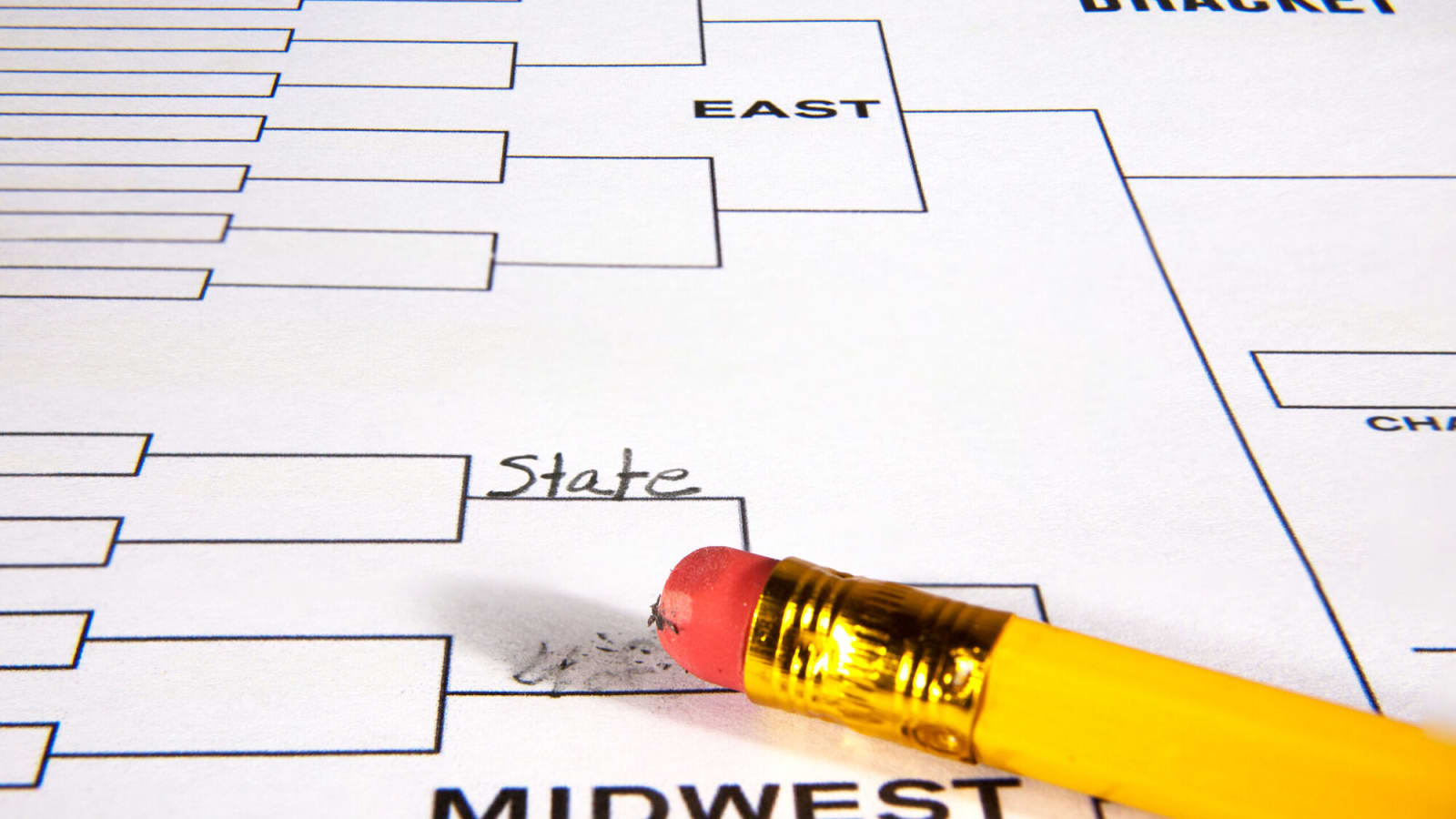 March Madness: How Would AI Fill In The 2025 Bracket?