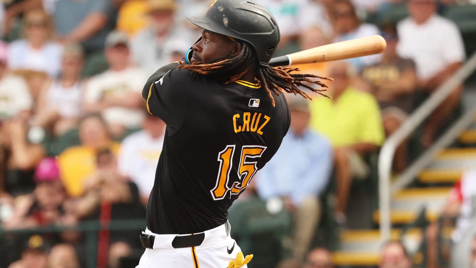 Oneil Cruz’s Huge Game Leads Pirates’ Charge in 11-2 Win Over Phillies