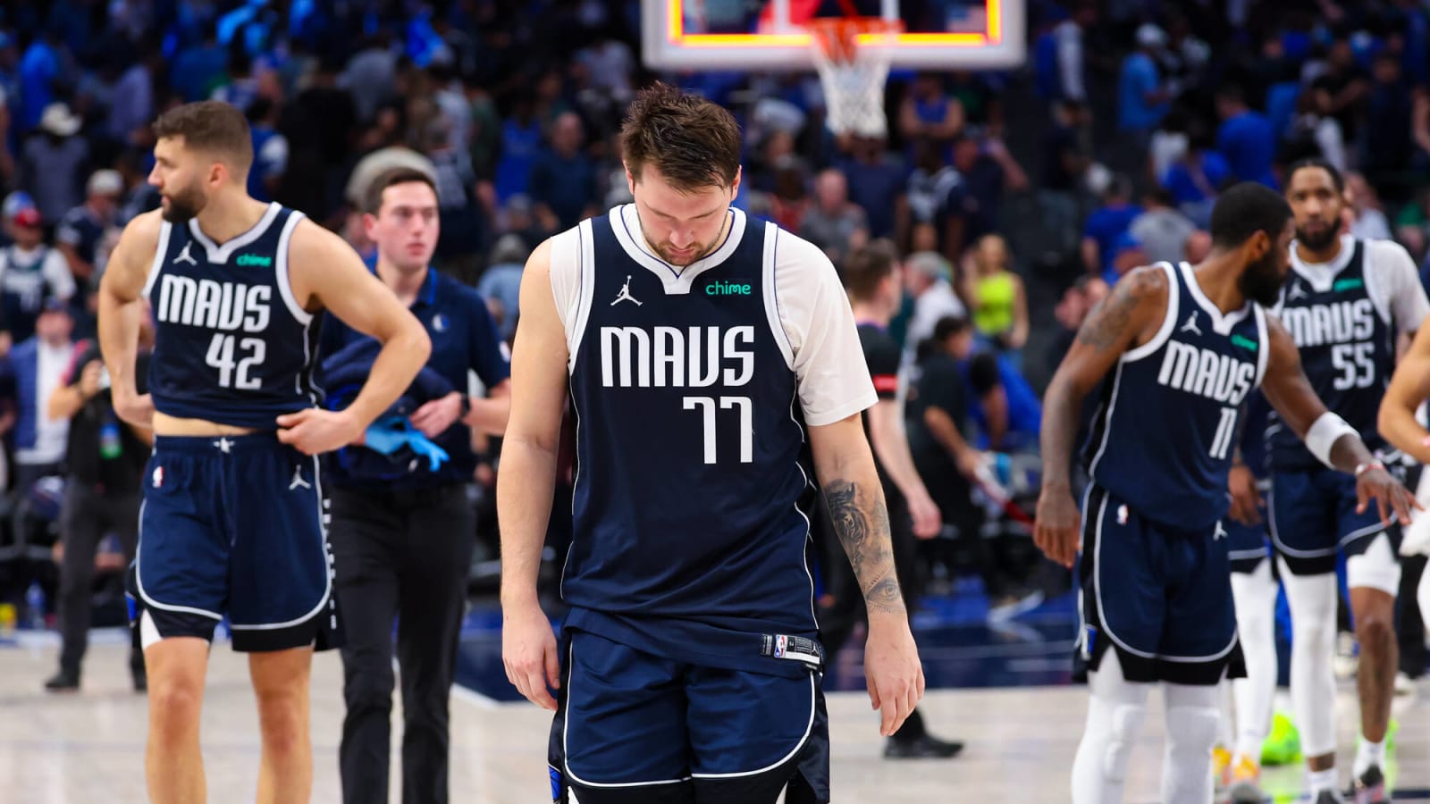 Dallas Mavericks: Luka Doncic Drops Concerning Injury Update Ahead of Game 5 Vs. Los Angeles Clippers