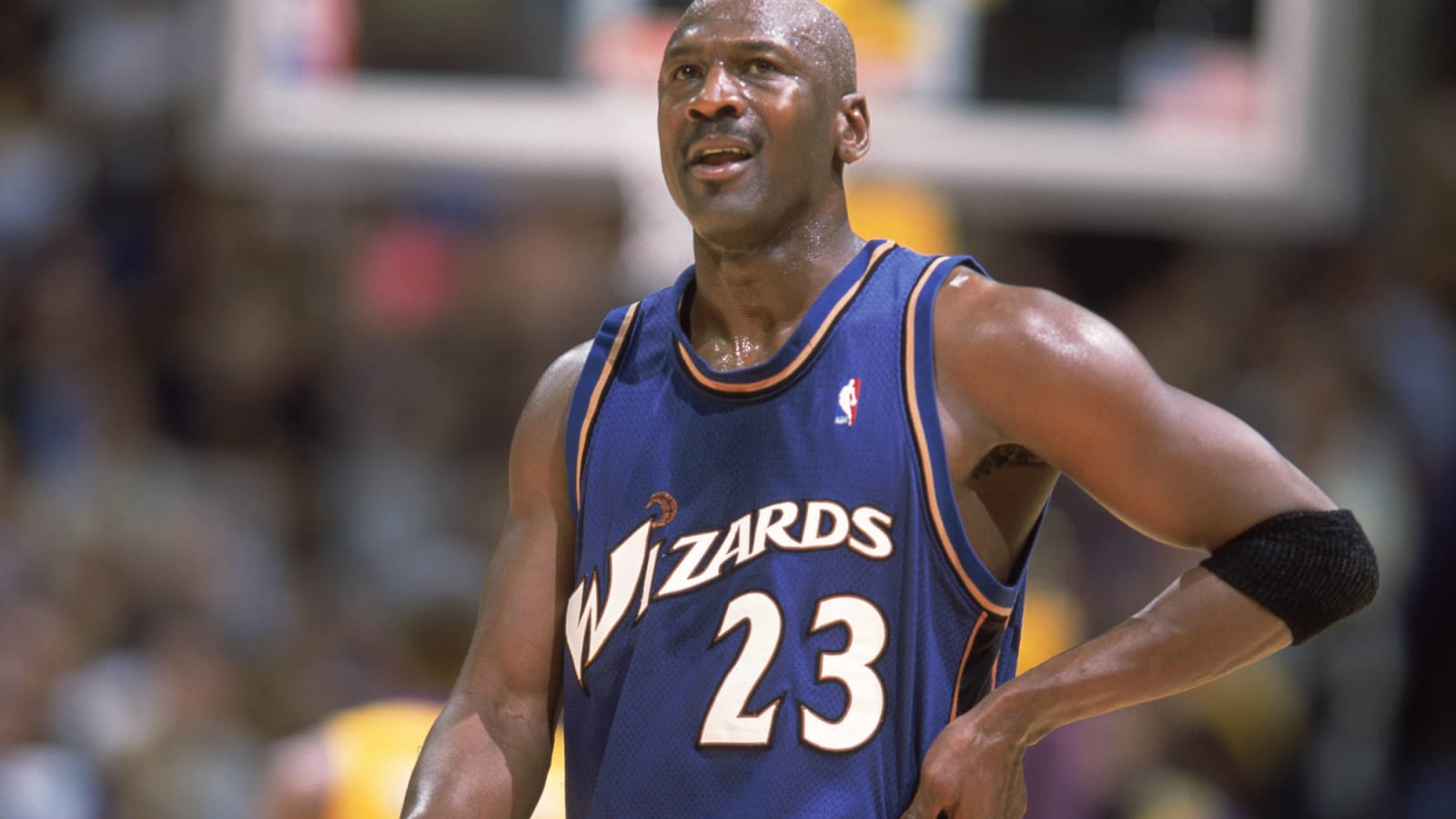 NBA legends in unfamiliar jerseys! Which uniform is the most