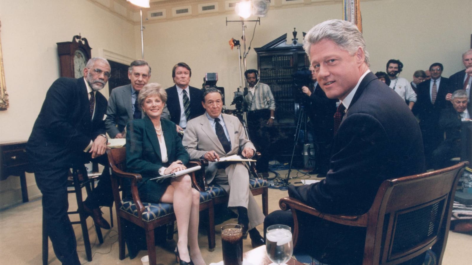 '60' at turns 50: Every '60 Minutes' host and correspondent throughout the years