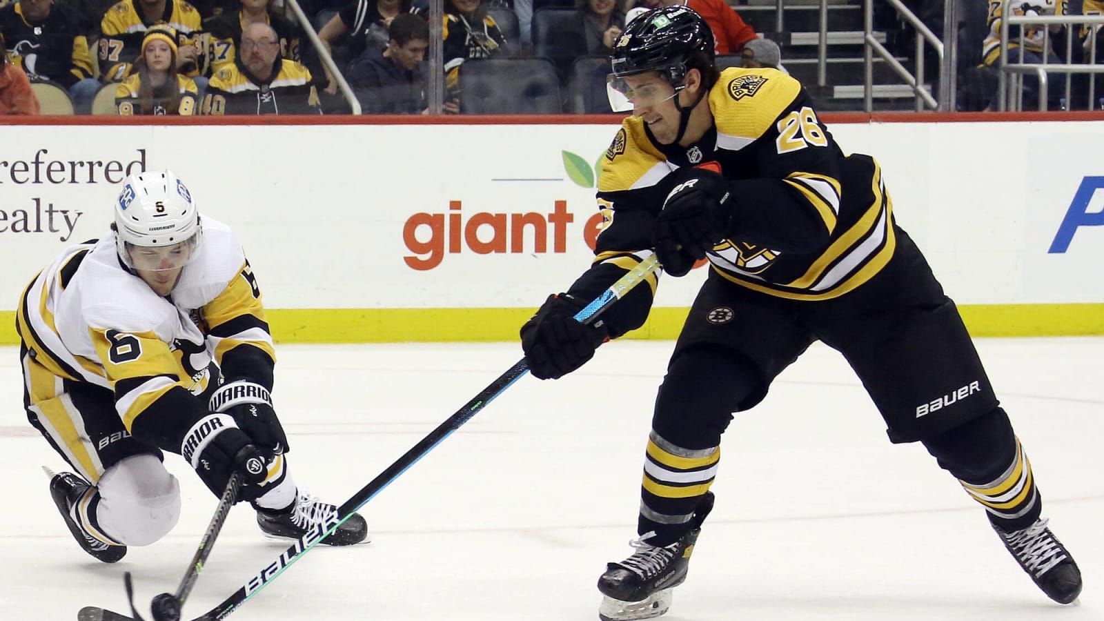 Boston Bruins Call Up McLaughlin Ahead Of Road Trip