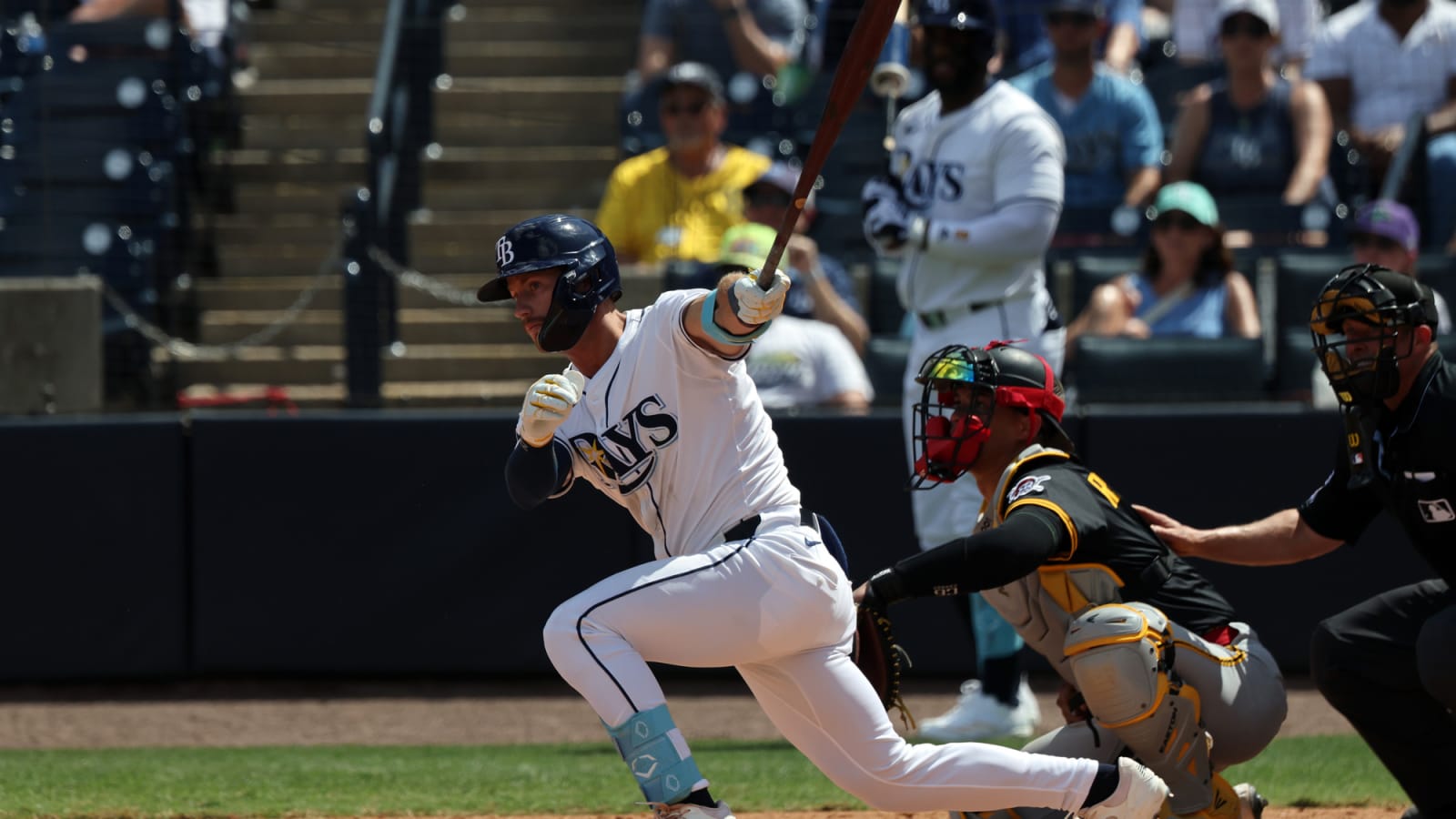 Rays' Jonny DeLuca to miss two to four weeks due to shoulder strain