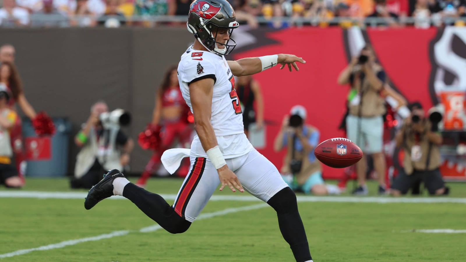 Bucs P Jake Camarda Wins NFC ST Player Of The Week