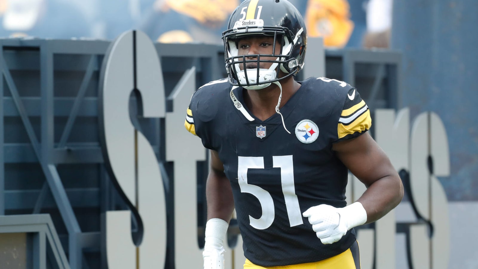 NFL Analyst Suggests Steelers Make A Shocking Cut During The 2023 Off-Season