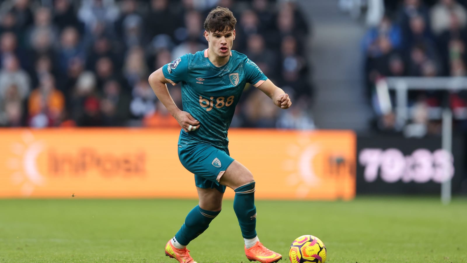 Ornstein hints at behind-the-scenes issue delaying Milos Kerkez signing