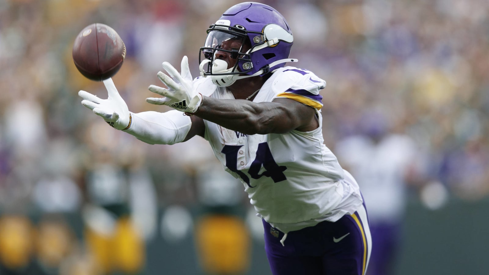 Patriots were interested Stefon Diggs before trade to Bills?