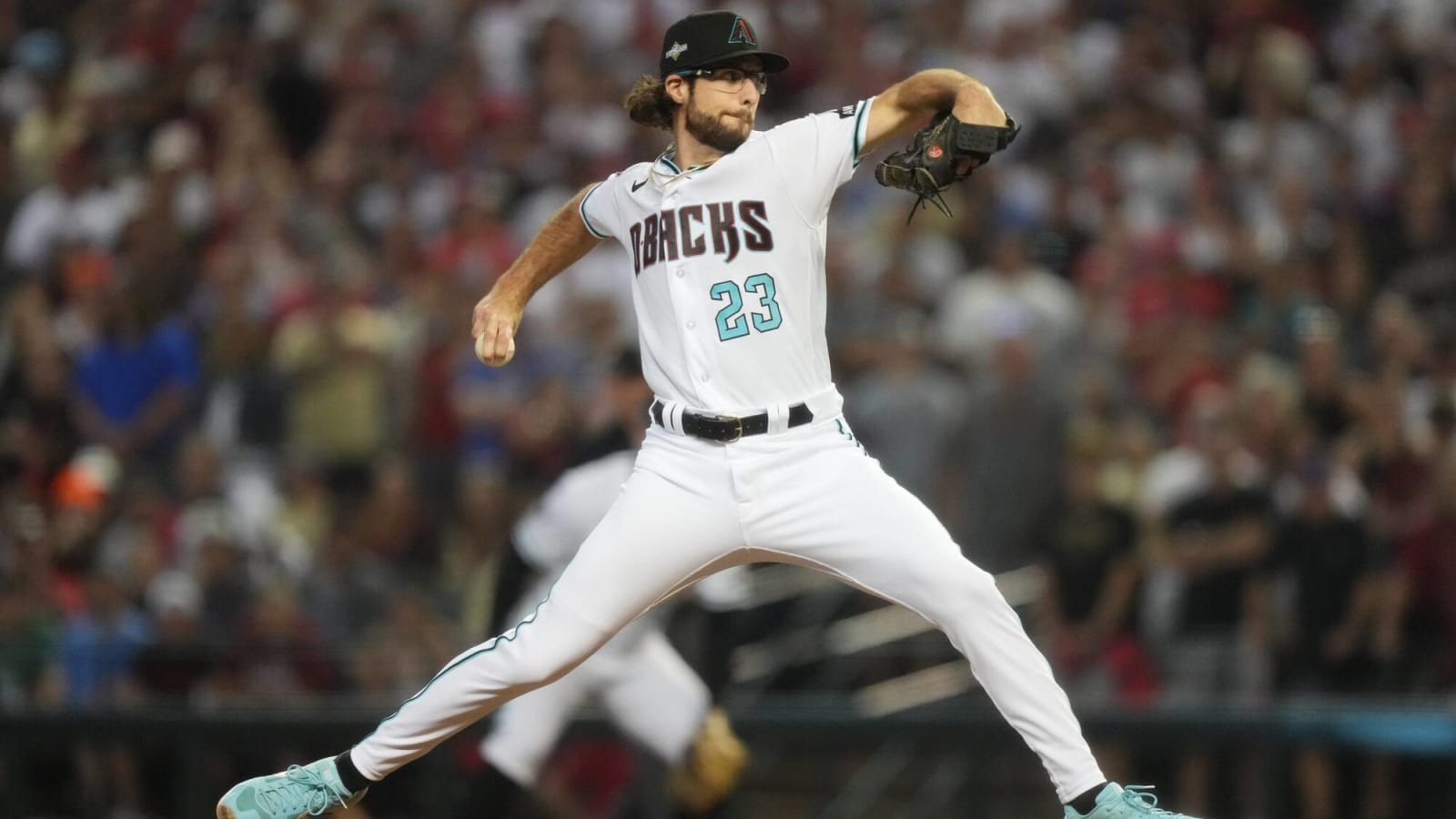 D-backs celebrate at pool after sweeping LA