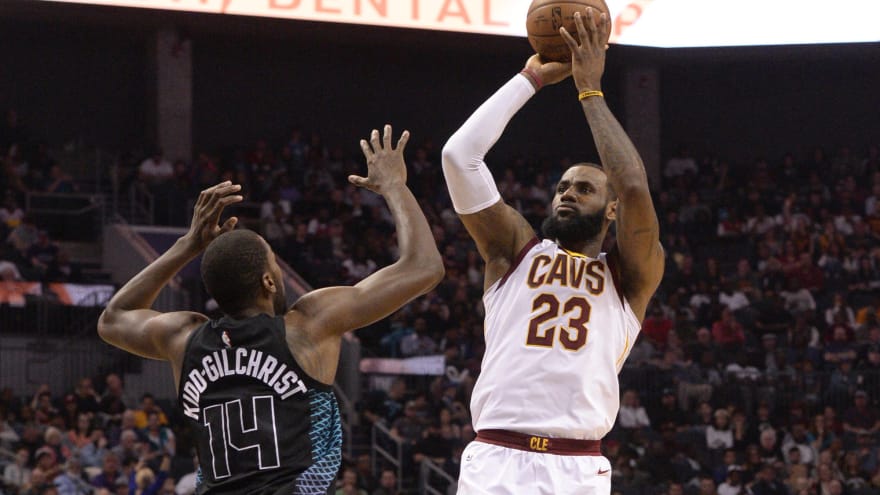 LeBron James ties Michael Jordan for most consecutive 10plus point