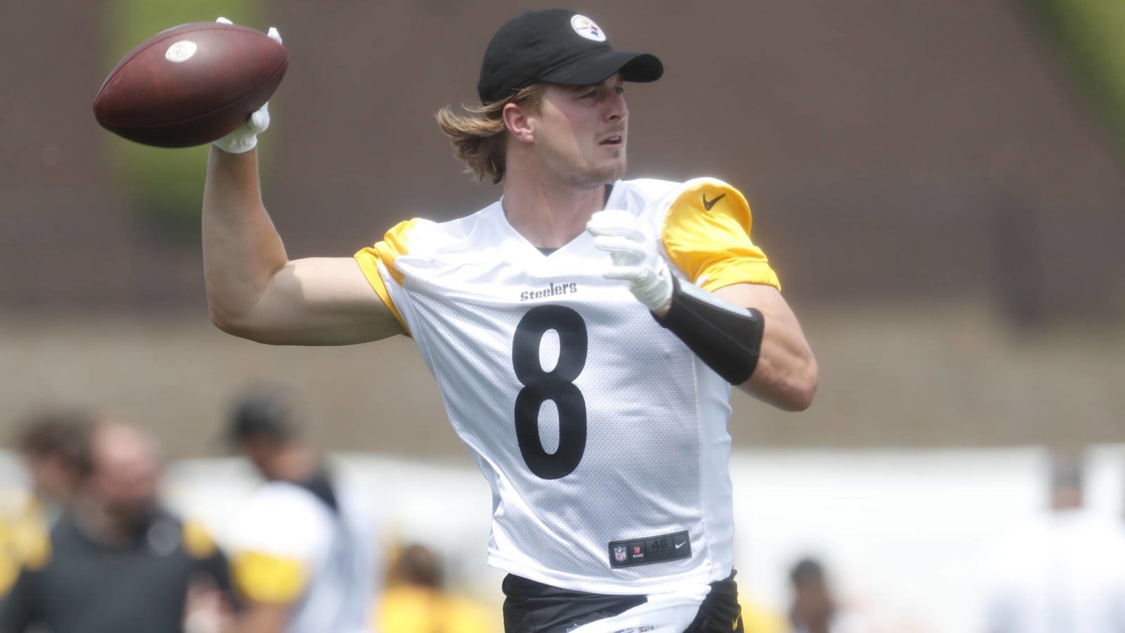 Pittsburgh Steelers QB Kenny Pickett thinks George Pickens can be 'top guy  in the league'