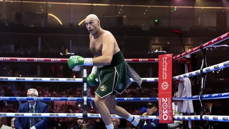 Tyson Fury Could Sack John Fury – Here’s Why