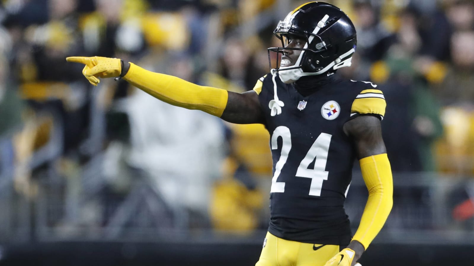 Steelers&#39; Joey Porter Jr. Recalls His Father&#39;s Crazy Speech After Divisional Win Against The Colts In 2005 As Favorite Postseason Moment